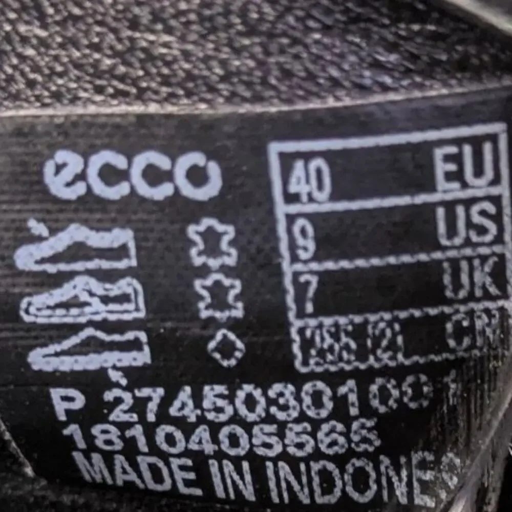 Ecco Incise Enchant Ballet Flats EUC $130 Size 9/40  S3619